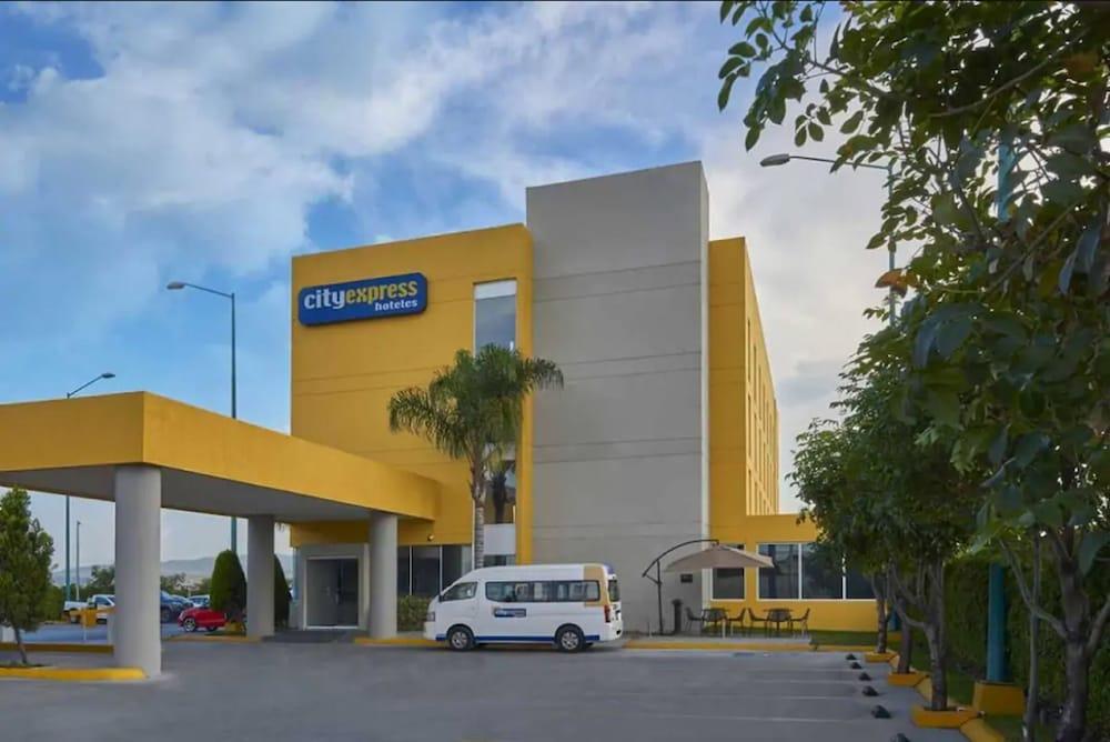 City Express By Marriott Cancun Hotel Exterior foto