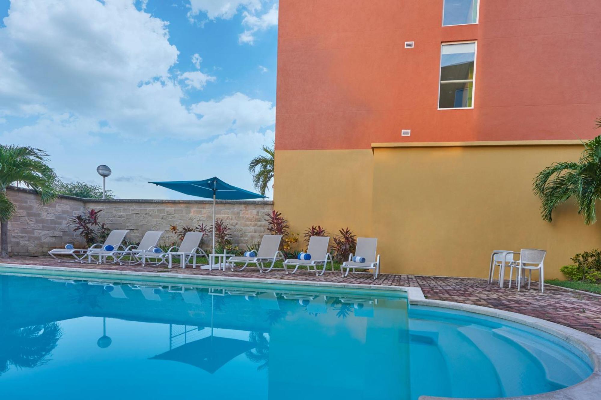 City Express By Marriott Cancún Exterior foto
