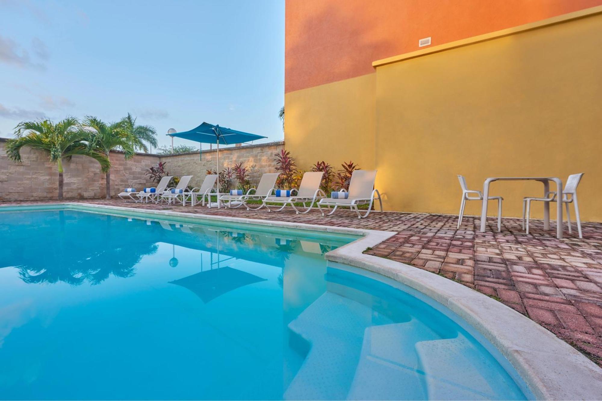 City Express By Marriott Cancún Exterior foto